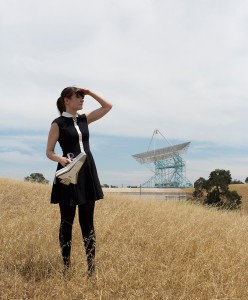 Ariel Waldman in California at the space-communicating Stanford Dish [Photo copyright: Helena Price]